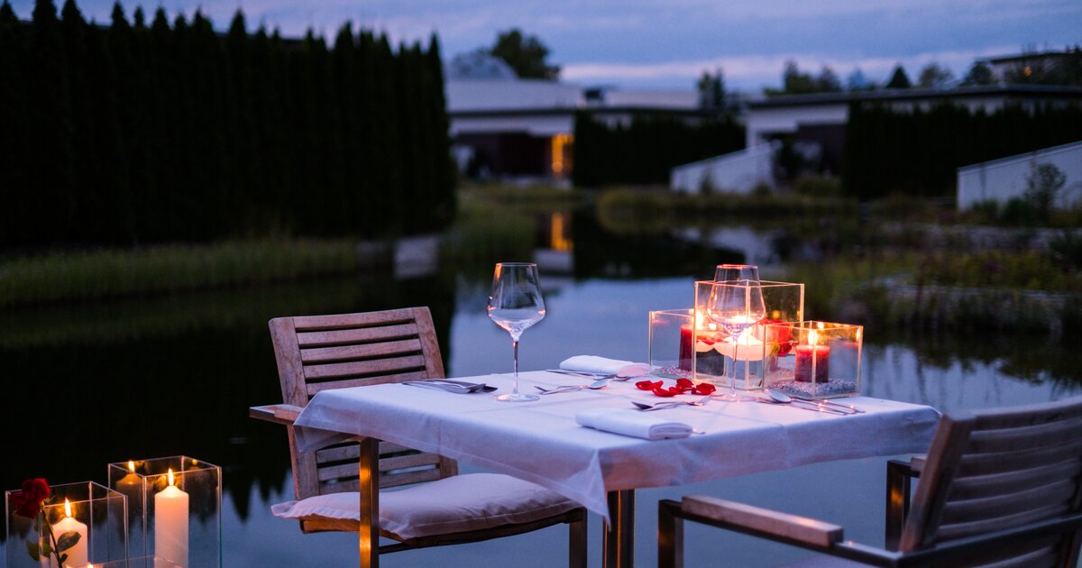 images of candle light dinner at home