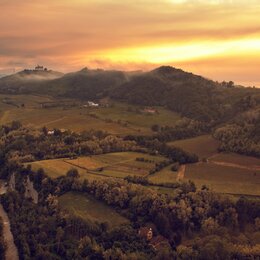 Landschaftsaufnahme Piemont | © Freepik